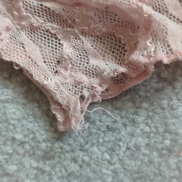 Lacy Top - Picture 5 of 6